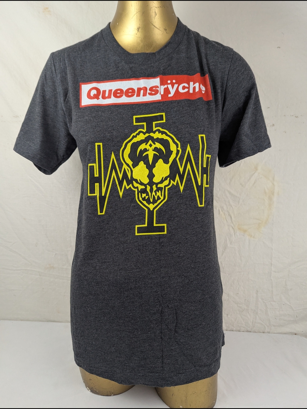 Queesrych Operation Mindcrime Dark Gray - Yellow/Red Graphics Small Unisex